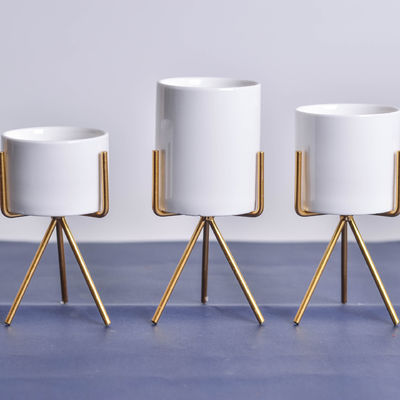 Desktop Nordic Retro Iron Frame Flower Pot on Hollow Iron Stand for Garden Room Decoration and 3 Capacity Plant Storage