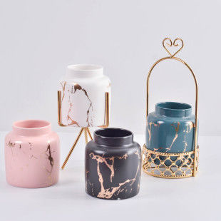 Desktop Nordic Retro Iron Frame Flower Pot on Hollow Iron Stand for Garden Room Decoration and 3 Capacity Plant Storage